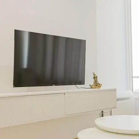 Ambient Apartment